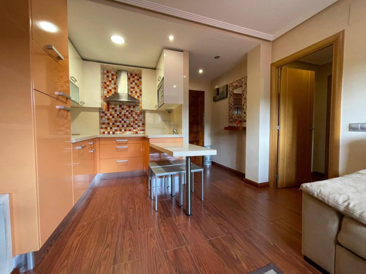 Apartamento Centro De Llanes Apartment Exterior photo